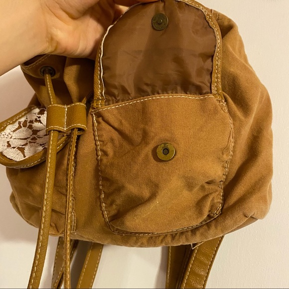 Small backpack - Picture 5 of 12